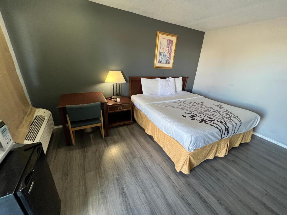 Greensburg Inn Eksteriør billede