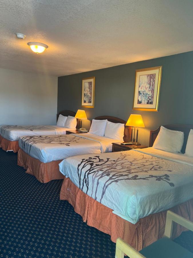 Greensburg Inn Eksteriør billede
